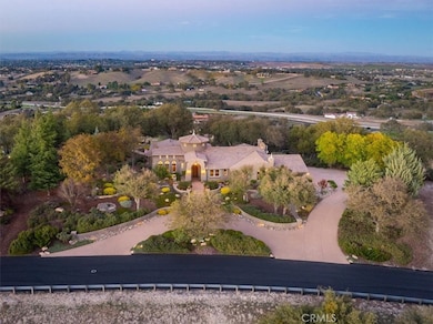 2438 Battering Rock Rd, Templeton, CA 93465 - photo 6