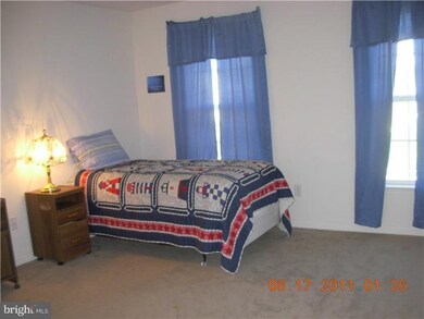 1028 Beckley Dr, Williamstown, NJ 08094 - photo 4