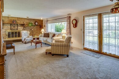 5-web-or-mls-1217 SW Canyon Dr, Redmond-