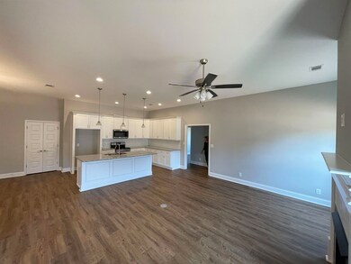 472 Nandina Ct, Warner Robins, GA 31088 - photo 2