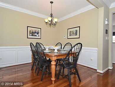 2594 Logan Wood Dr, Herndon, VA 20171 - photo 6