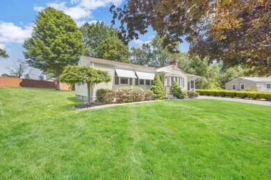 172 Holy Cross Cir, Ludlow, MA 01056 - photo 2