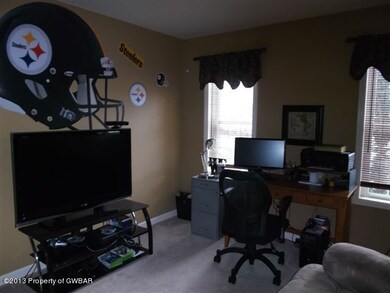 38 Huckleberry Ln, Duryea, PA 18642 - photo 5