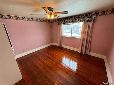 3506 Chicago Blvd, Flint, MI 48503 - photo 7