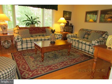 661 Atkinson Ln, Langhorne, PA 19047 - photo 4