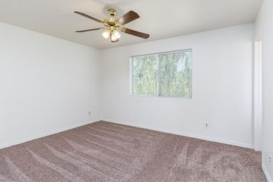 4207 W Paradise Dr - MLS-28