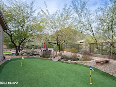 Backyard putting