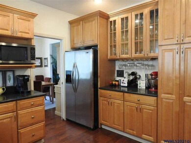 706 Laguna Dr NE, Keizer, OR 97303 - photo 2