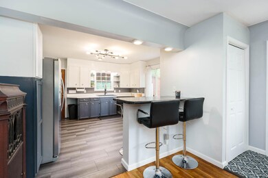 Riverview_Dr_N_10063_Plainwell_49080-7