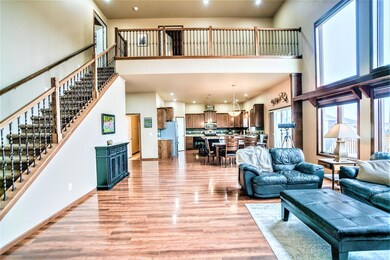 4905 Cornice Dr, Bismarck, ND 58503 - photo 5