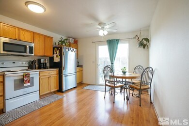 8762 Sunset Breeze Dr, Reno, NV 89506 - photo 6