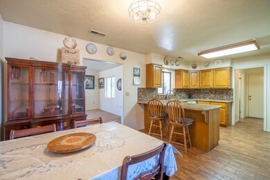 021-3174CrestViewDrSC021