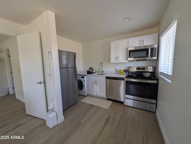 1005 Kitchen