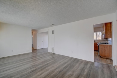 1501 Del Monte Trail SW, Albuquerque, NM 87121 - photo 4