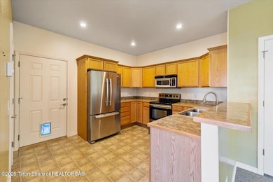 337 Forest View Dr, Driggs, ID 83422 - photo 6