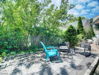 73 S Maple Ave, Springfield, NJ 07081 - photo 6