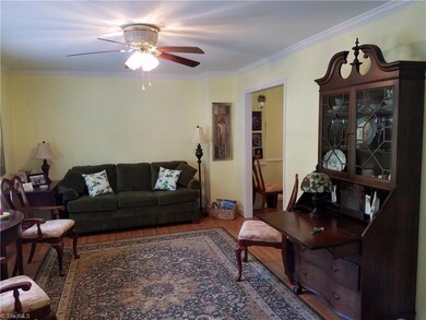 1536 Hampton Ct, Asheboro, NC 27205 - photo 2