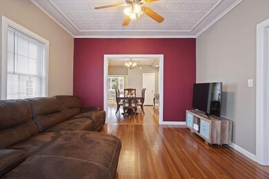 106 Beech St, Lowell, MA 01850 - photo 4