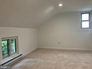 5331 Burkittsville Rd, Jefferson, MD 21755 - photo 7