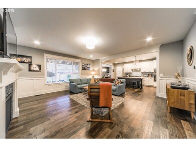 15492 SE Pioneer Dr, Clackamas, OR 97015 - photo 6