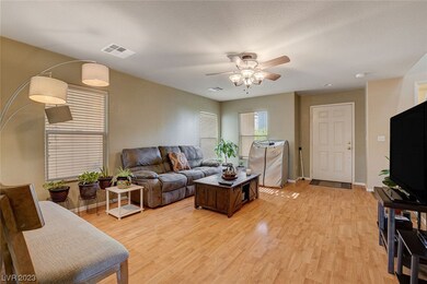 6241 Murphys Windmill Ave, Las Vegas, NV 89139 - photo 5