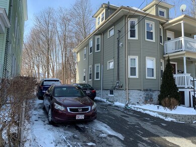 24 Victor St, Haverhill, MA 01832 - photo 5