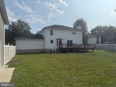 11702 Carol Ann Ct, Upper Marlboro, MD 20774 - photo 6