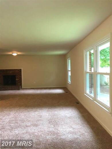 704 Barkley Dr, Fredericksburg, VA 22407 - photo 7