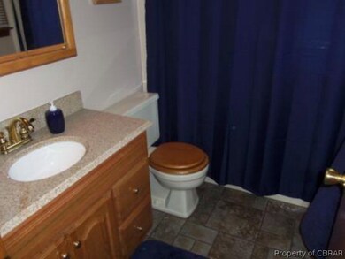 3452 Enos Rd, Gloucester, VA 23061 - photo 5