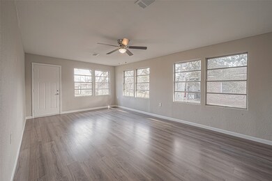 3813 Crandon St, Houston, TX 77026 - photo 3