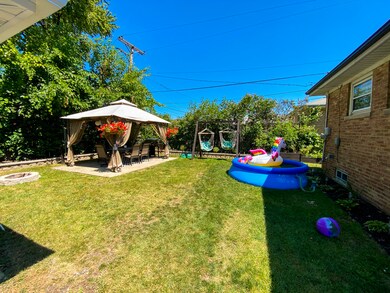 4616 Hirschberg Ave, Schiller Park, IL 60176 - photo 4