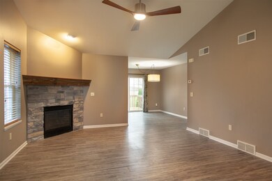 1086 Vinyard Dr unit 6, Oregon, WI 53575 - photo 5