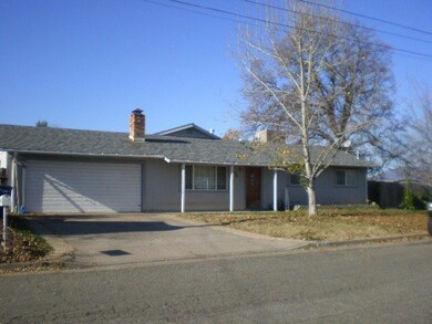 3520 Hillcrest St, Redding, CA 96001 - photo 3