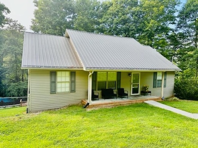 3876 Isaac Ave, Morristown, TN 37814 - photo 2