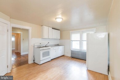 1314 Philadelphia Pike unit B, Wilmington, DE 19809 - photo 2