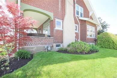 976 Brookside Rd, Allentown, PA 18106 - photo 5