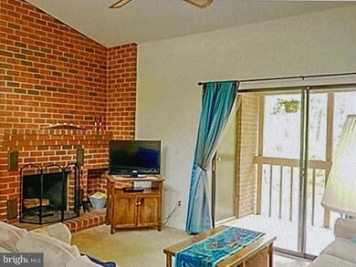 122 Turtle Creek Rd unit 9, Charlottesville, VA 22901 - photo 2