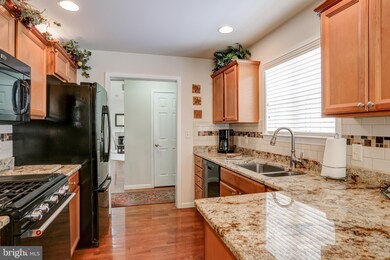 5950 Pinedale Ct, Harrisburg, PA 17111 - photo 6