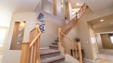 2245 E Oakland St-6