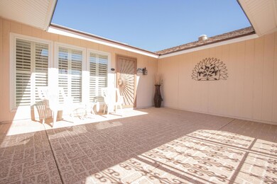 9734 W Wrangler Dr, Sun City, AZ 85373 - photo 4