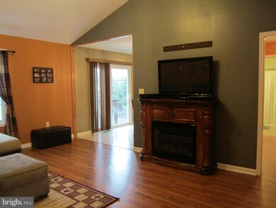 34 Elisha Ct, Bunker Hill, WV 25413 - photo 4