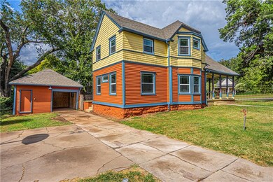 421 E Logan Ave, Guthrie, OK 73044 - photo 6