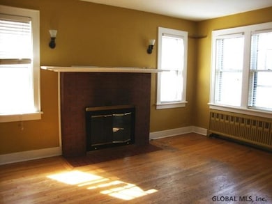 191 Whitehall Rd, Albany, NY 12209 - photo 4