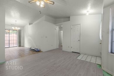 1823 W 950 N-J Houston (6 of 22)