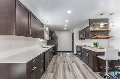 unlisted-address, Sioux Falls, SD 57104 - photo 6