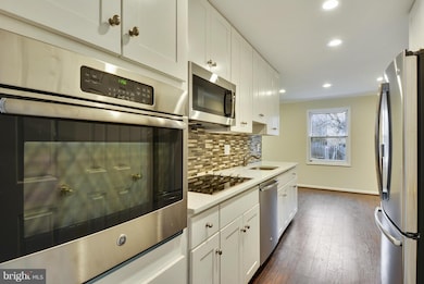 7616 Westlake Terrace, Bethesda, MD 20817 - photo 5