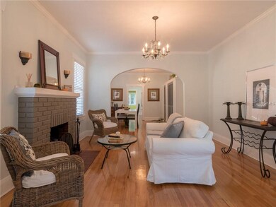 Classic Bungalow features including real oak wood 