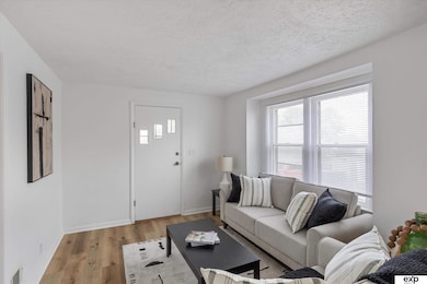 3560 S 40th St, Omaha, NE 68105 - photo 4