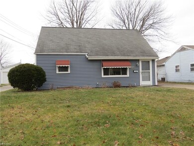 616 Dakota Ave, Lorain, OH 44052 - photo 2