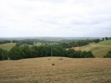 GREAT HAY LAND. BUILD 1 OR MORE HOUSES. PLENTY OF GREAT SITES
